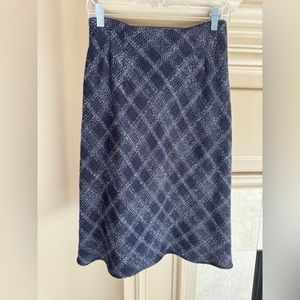 Ann Taylor Loft | Lined Plaid Skirt with Side Zipper